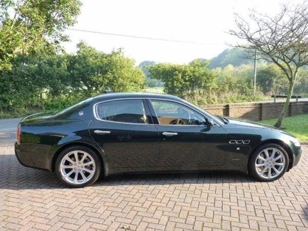 2005 Maserati Quattroporte V – Ex Elton John HR