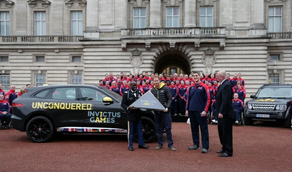 Prince Harry presents the Invictus Games Flag to US Team Captain Will Reynolds_1