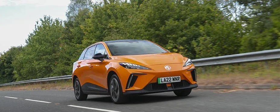 Free_Car_Mag_MG4 EV.jpg