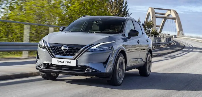 2023 Nissan Qashqai E-Power on a bridge