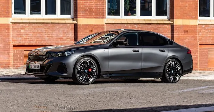 BMW i5 M60_FreeCarMag